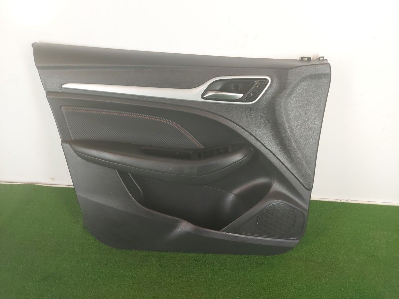 Recambio de guarnecido puerta delantera izquierda para mg zs luxury referencia OEM IAM 10360664LH  
