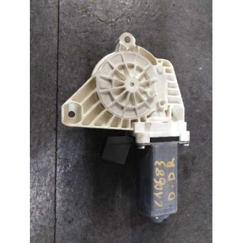 MOTOR ELEVALUNAS DELANTERO DERECHO A1698201842 