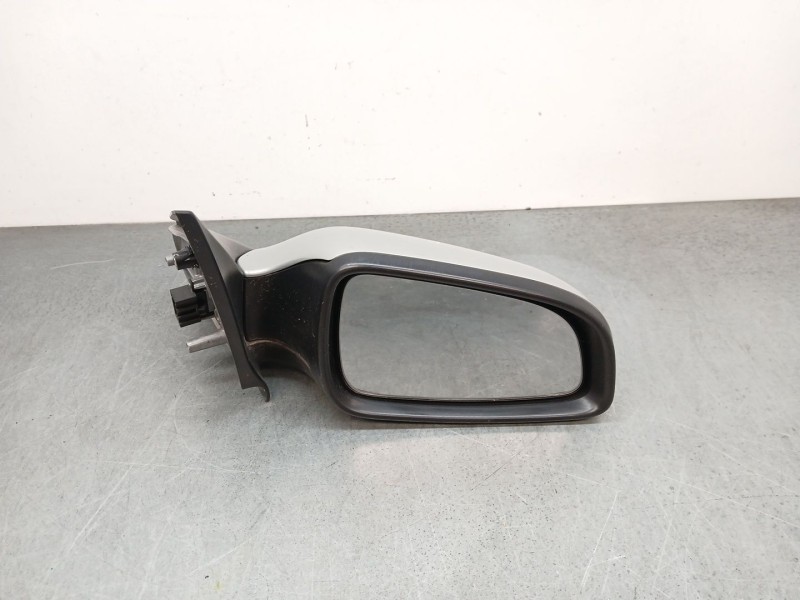 Recambio de retrovisor derecho para opel astra h twintop (a04) 1.9 cdti (l67) referencia OEM IAM 13207275  