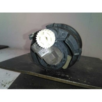 Recambio de faro antiniebla izquierdo para nissan almera tino (v10m) 2.2 dci diesel cat referencia OEM IAM   