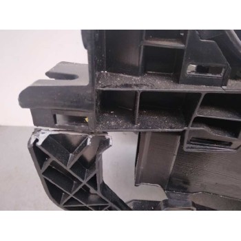 Recambio de apoyabrazos central para opel insignia berlina cosmo referencia OEM IAM  SOPORTE ROTO 