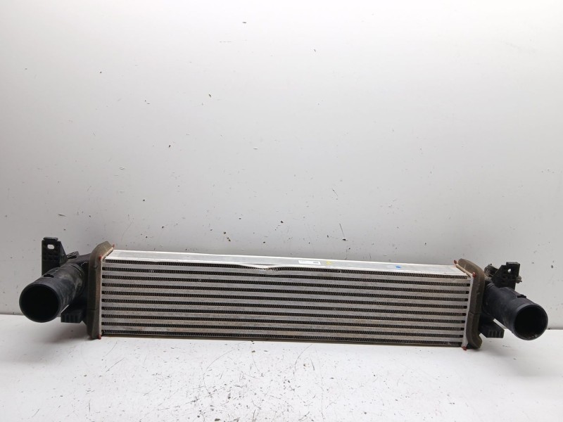 Recambio de intercooler para omoda 5 referencia OEM IAM 302001736aa  