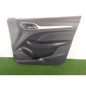 GUARNECIDO PUERTA DELANTERA DERECHA 