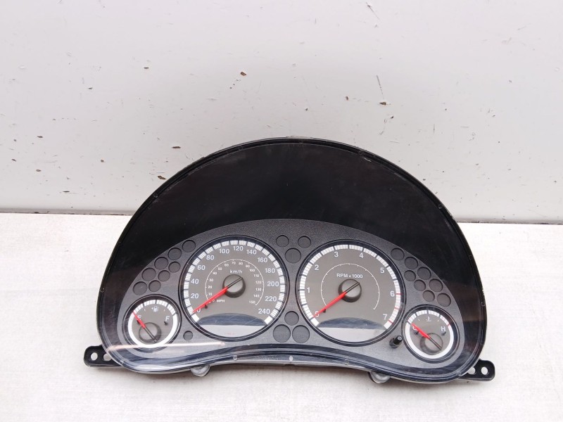 Recambio de cuadro instrumentos para jeep cherokee (kj) 2.4 cat referencia OEM IAM p56010532af  