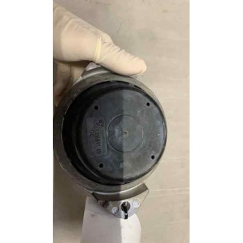 Recambio de soporte motor para bmw serie 1 berlina (e81/e87) 118d referencia OEM IAM 13981112GE  