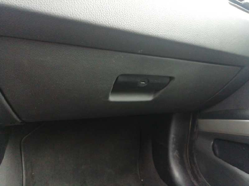 Recambio de guantera para bmw serie 3 berlina (e90) 330i referencia OEM IAM   