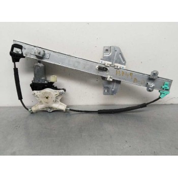 ELEVALUNAS DELANTERO DERECHO 824601W000 DH2621005171 2 PINS 5 PUERTAS