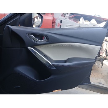 GUARNECIDO PUERTA DELANTERA DERECHA 