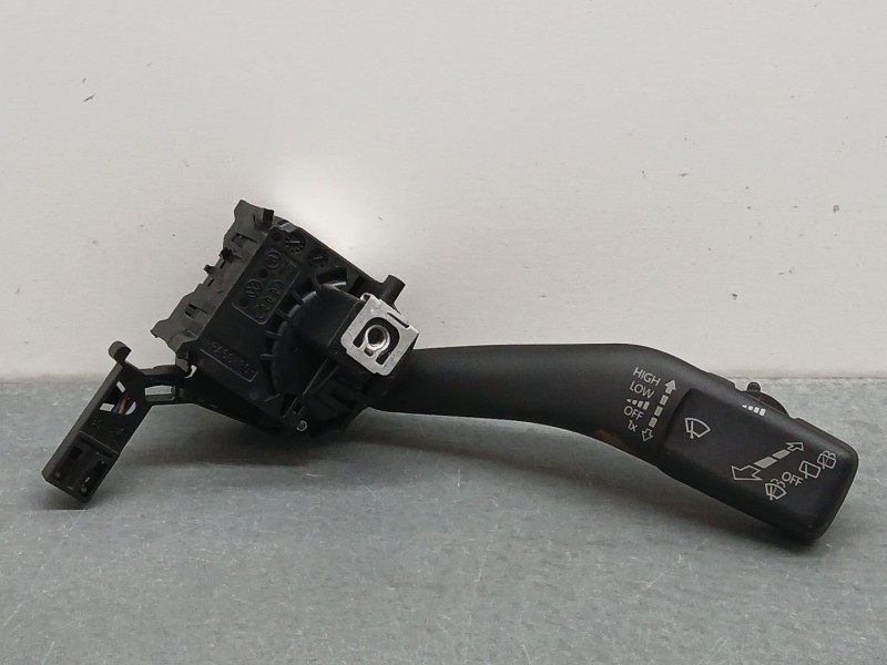 Recambio de mando limpia para volkswagen golf vi (5k1) 1.6 tdi dpf referencia OEM IAM 1k0953519h  