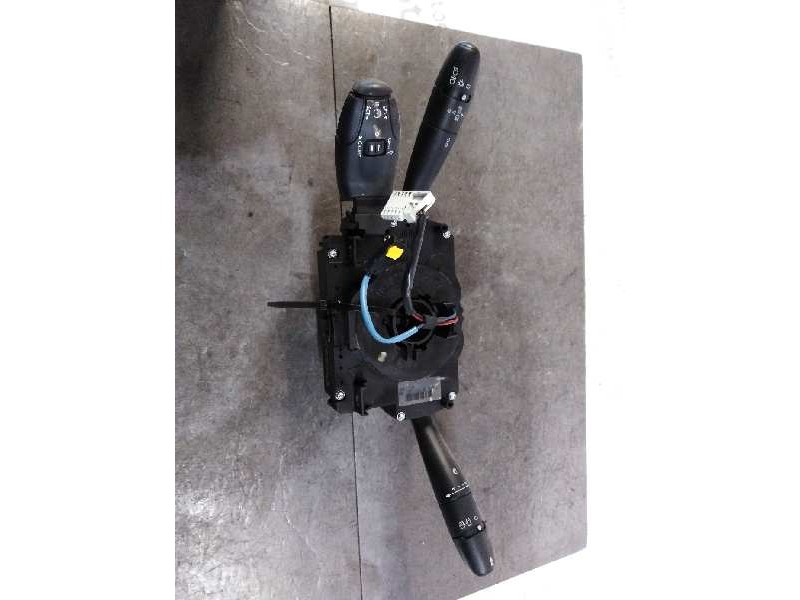 Recambio de mando multifuncion para peugeot 207 confort referencia OEM IAM 96661300XT  