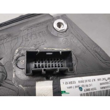 Recambio de retrovisor derecho para opel insignia berlina cosmo referencia OEM IAM 13269581 6 PINES GRIS