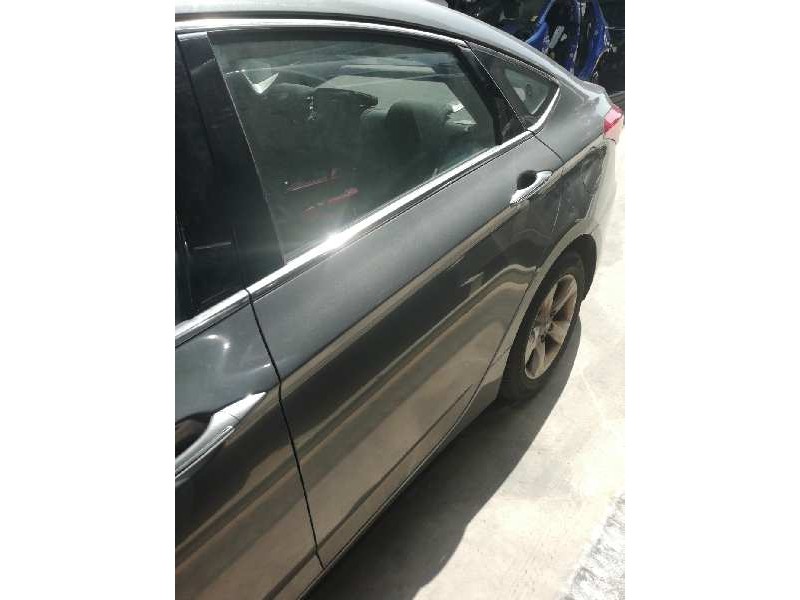 Recambio de puerta trasera izquierda para hyundai i40 premium referencia OEM IAM   