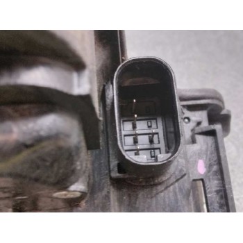 Recambio de cerradura puerta trasera izquierda para bmw serie 5 berlina (g30) referencia OEM IAM 259078501 NUEVO 5 PINES