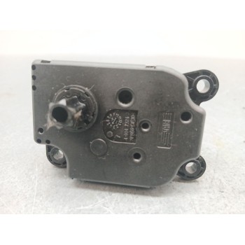 MOTOR APERTURA TRAMPILLAS CLIMATIZADOR d644001ua41 