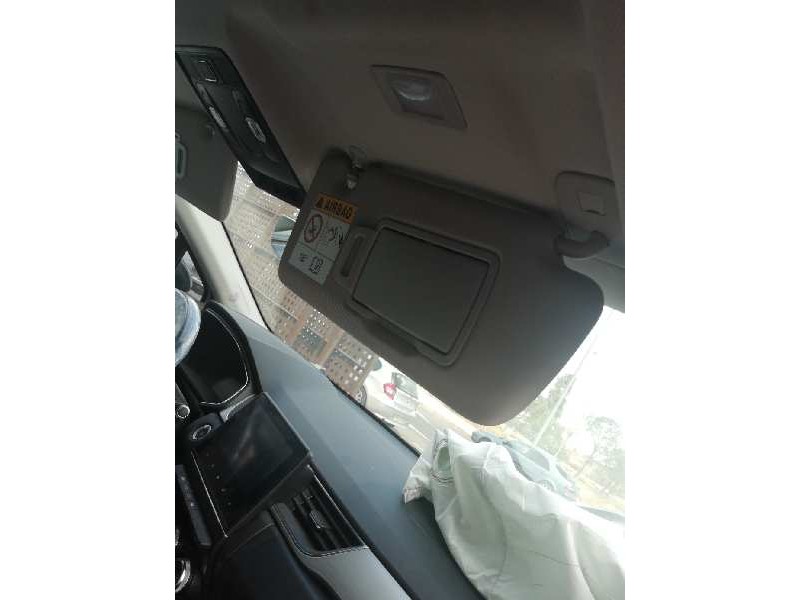 Recambio de parasol derecho para renault captur ii intens referencia OEM IAM 964004288R  