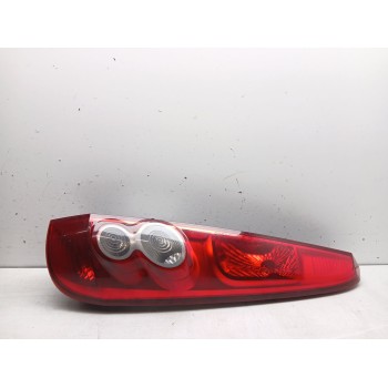 Recambio de piloto trasero derecho para ford fiesta (cbk) ambiente referencia OEM IAM 6S6113404AG 2ª 5P