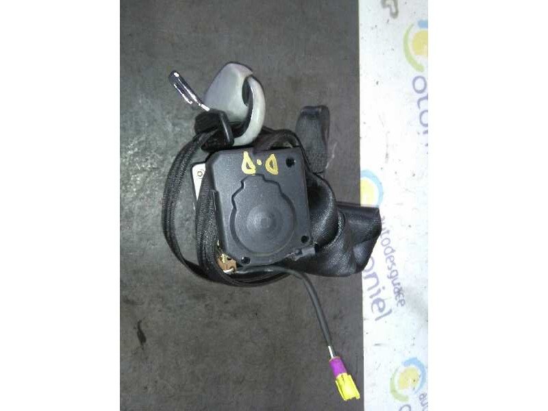 Recambio de cinturon seguridad delantero derecho para volkswagen golf iv berlina (1j1) highline referencia OEM IAM   3P