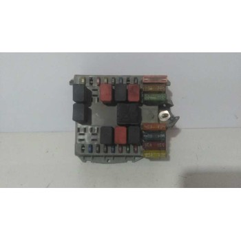 CAJA RELES / FUSIBLES 46768481 