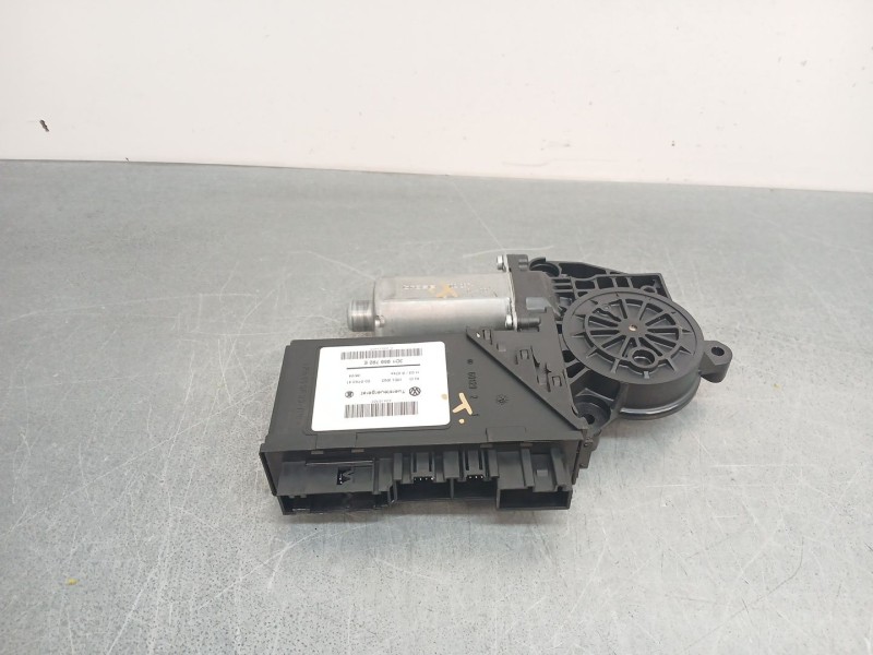 Recambio de motor elevalunas delantero derecho para porsche cayenne (9pa) 3.2 referencia OEM IAM 3d1959792e  