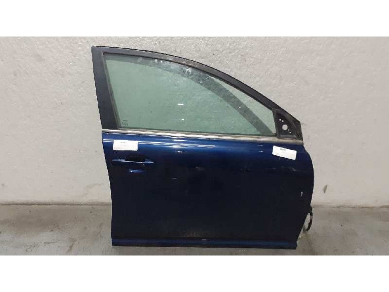 Recambio de puerta delantera derecha para toyota avensis berlina (t25) 2.0 d-cat referencia OEM IAM  AZUL 