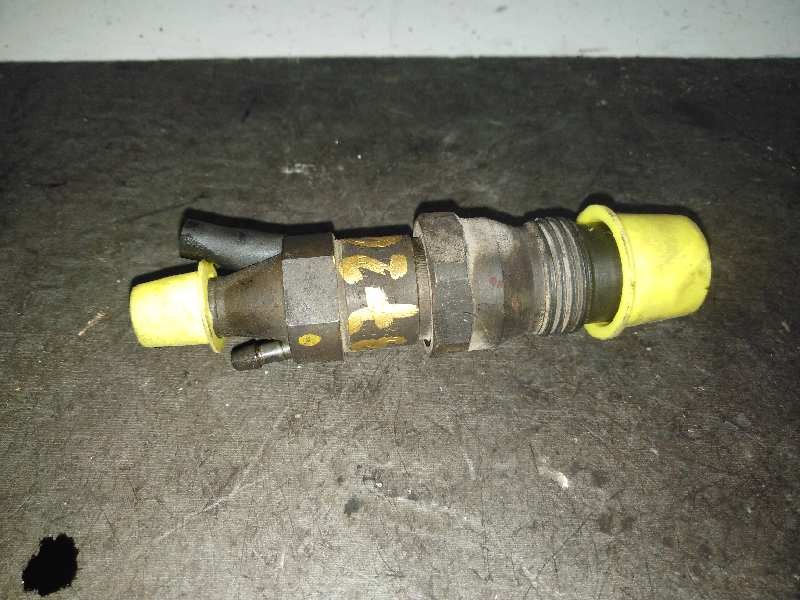 Recambio de inyector para volkswagen polo berlina (6n1) 1.9 diesel referencia OEM IAM 028130201C  