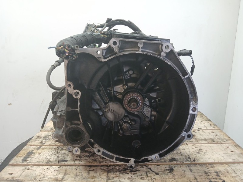 Recambio de caja cambios para ford fiesta (cb1) trend referencia OEM IAM W235X 192.000KM 5V B