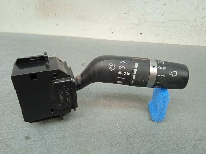 Recambio de mando limpia para mazda 3 lim. (bl) 1.6 cd diesel cat referencia OEM IAM 17D682  