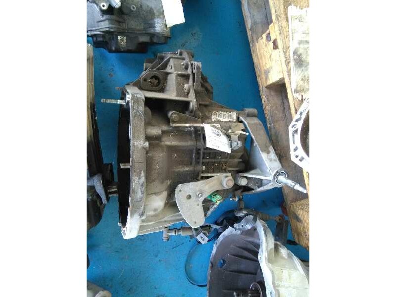 Recambio de caja cambios para renault laguna ii grandtour (kg0) dynamique luxe referencia OEM IAM PK6382 B 6V