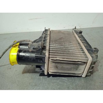 Recambio de intercooler para toyota avensis berlina (t25) 2.0 d-cat referencia OEM IAM 873067D SOPORTE ROTO TOCADO