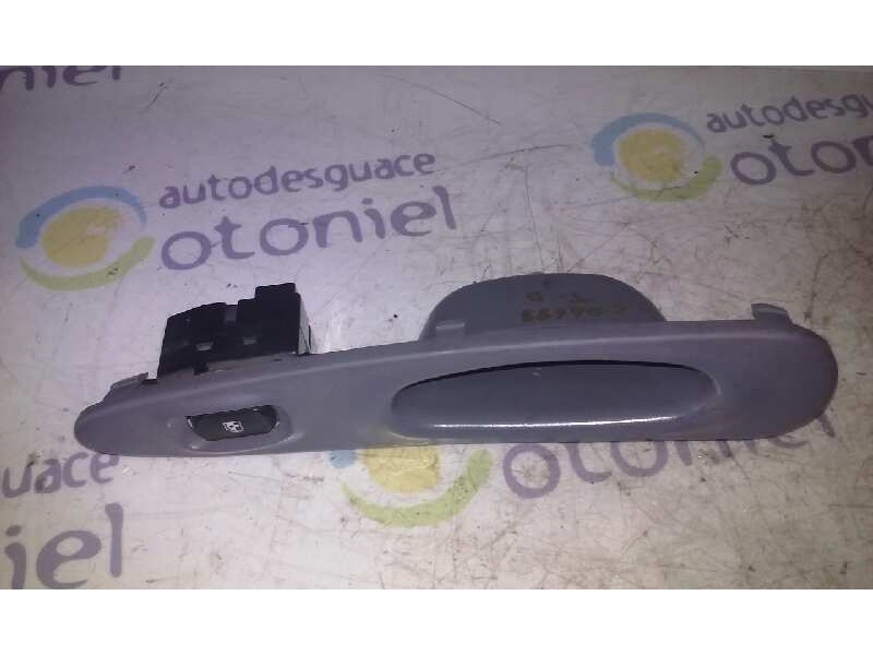 Recambio de mando elevalunas trasero derecho para hyundai lantra berlina (rd) 1.9 diesel cat referencia OEM IAM 9358029150  