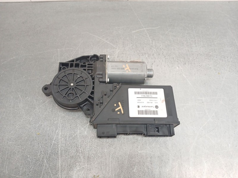 Recambio de motor elevalunas trasero derecho para porsche cayenne (9pa) 3.2 referencia OEM IAM 7l0959794a  