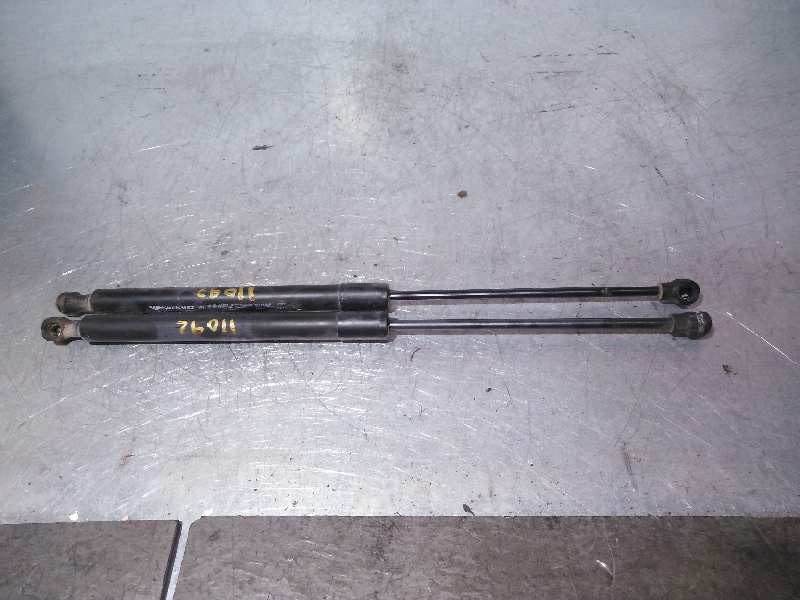 Recambio de amortiguadores maletero / porton para renault captur expression referencia OEM IAM  620 N 49.5 CM