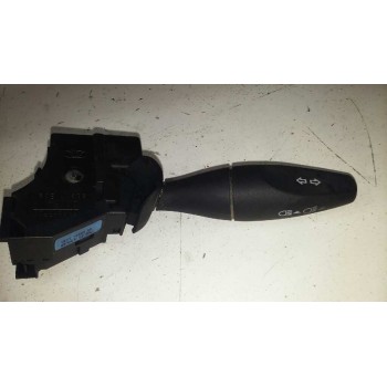 MANDO LUCES 1S7T13335AE 