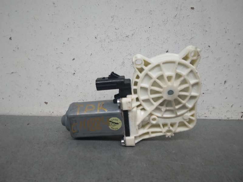 Recambio de motor elevalunas trasero derecho para jeep cherokee limited referencia OEM IAM 1006625 2 PINES 