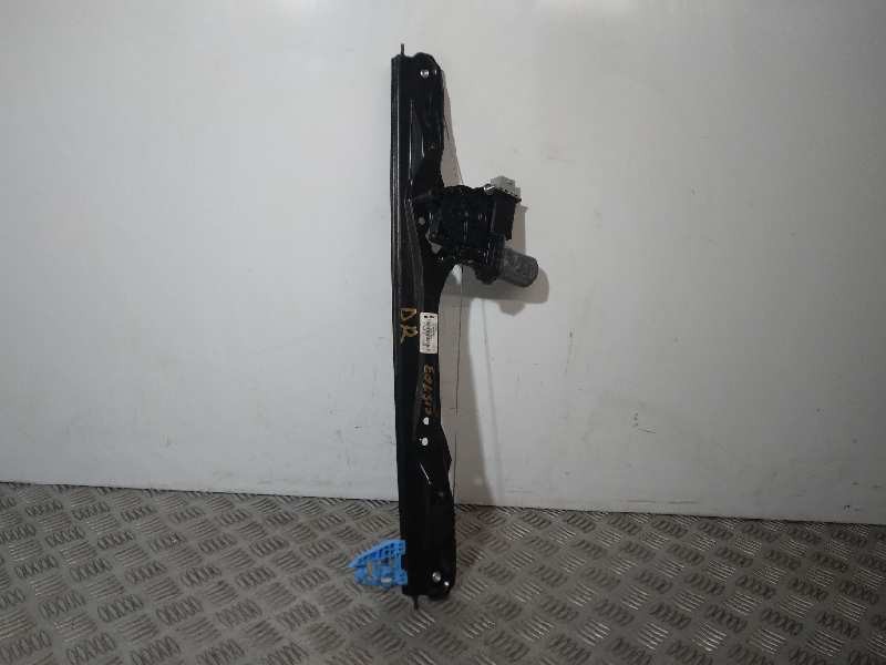 Recambio de elevalunas delantero derecho para opel combo d edition l1h1 referencia OEM IAM 52063785 6 PINES 