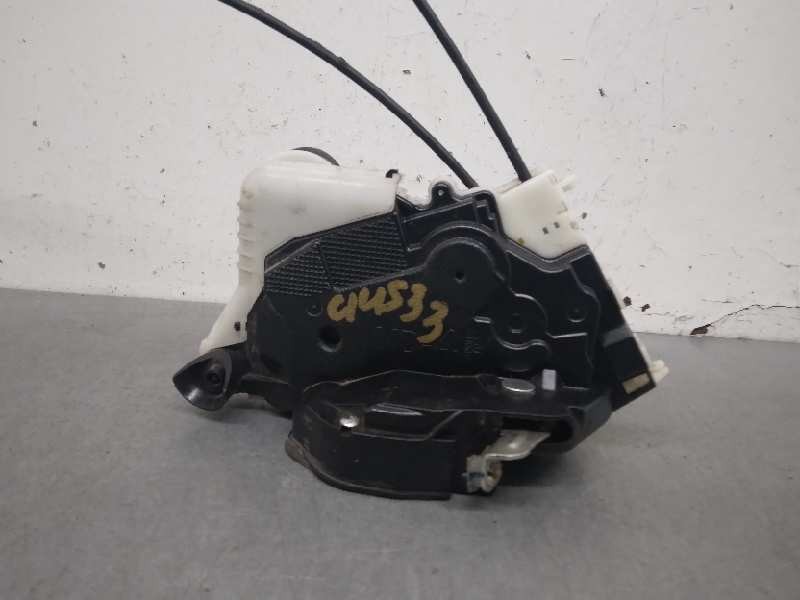 Recambio de cerradura puerta delantera derecha para toyota yaris active referencia OEM IAM   6 PINS