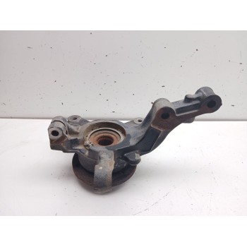 Recambio de mangueta delantera derecha para renault kangoo profesional referencia OEM IAM 8200755590  