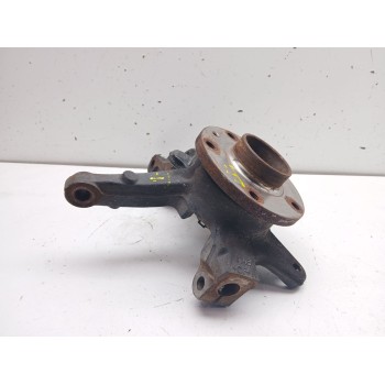 Recambio de mangueta delantera derecha para renault kangoo profesional referencia OEM IAM 8200755590  