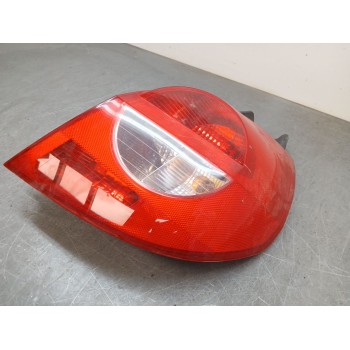 Recambio de piloto trasero derecho para renault clio iii (br0/1, cr0/1) 1.4 16v referencia OEM IAM 8200459960  