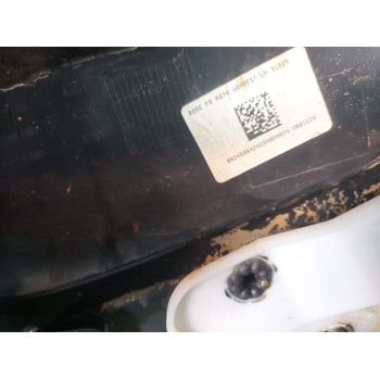 Recambio de guarnecido puerta delantera izquierda para peugeot 3008 iii hybrid motor hn09 referencia OEM IAM   