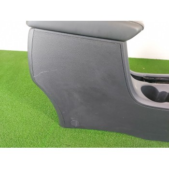 Recambio de apoyabrazos central para mg zs luxury referencia OEM IAM   