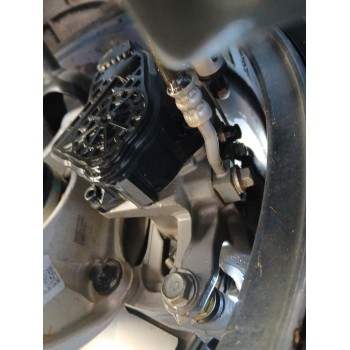 Recambio de pinza freno trasera derecha para tesla model 3 ev referencia OEM IAM 800829200A  