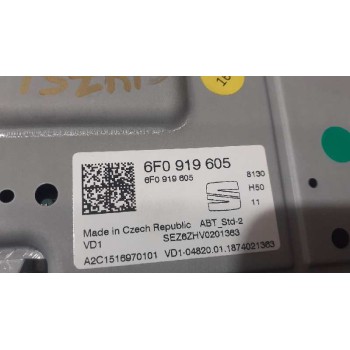 Recambio de sistema audio / radio cd para seat arona fr referencia OEM IAM 6F0919605 PANTALLA MULTIMEDIA 