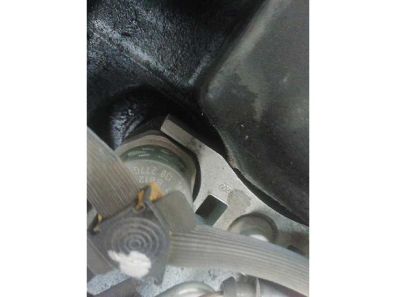 Recambio de inyector para volkswagen golf vii variant (bv5) advance bmt referencia OEM IAM 04L130277G  