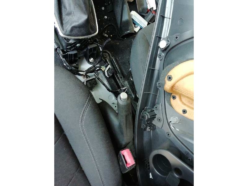 Recambio de palanca freno de mano para ford fiesta (ccn) referencia OEM IAM C1B12780AD  