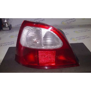 PILOTO TRASERO IZQUIERDO 