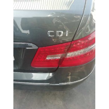 PILOTO TRASERO DERECHO INTERIOR A2078200464 