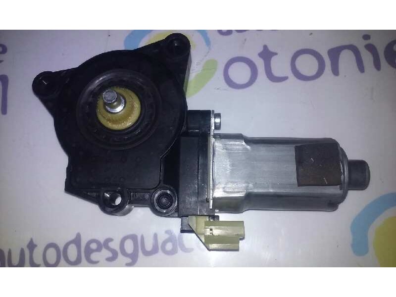 Recambio de motor elevalunas trasero derecho para hyundai i30 classic referencia OEM IAM 834602R000  