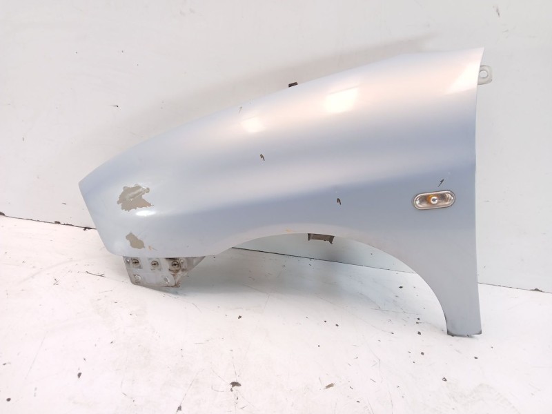 Recambio de aleta delantera izquierda para seat ibiza iii (6l1) 1.4 tdi referencia OEM IAM 6L0821021C  