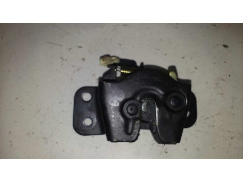 Recambio de cerradura maletero / porton para hyundai tucson (jm) 2.0 comfort referencia OEM IAM   PARTE SUPERIOR